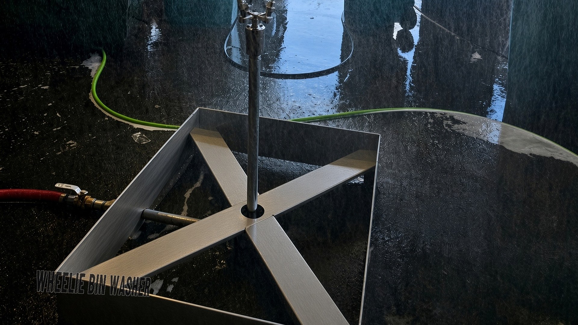 SS304 invert stand and 60 degree spinner on a wet dock